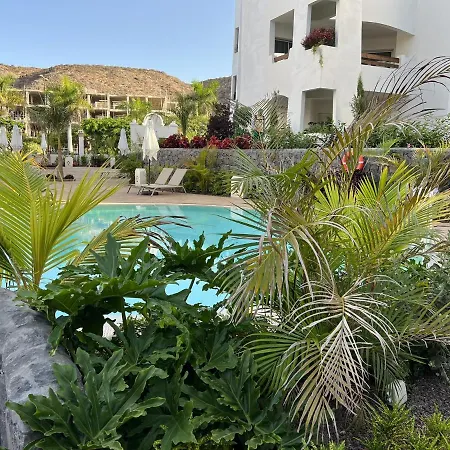 Jardines - Bentago 04 Nature Reserve View 2b * Palm-mar